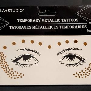 Temporary Metallic tattoo